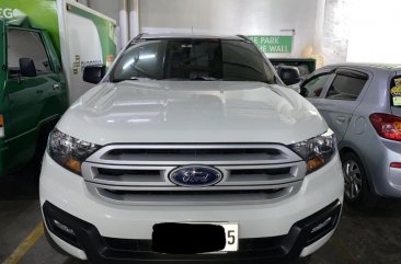 White Ford Everest 2015 for sale in Quezon 
