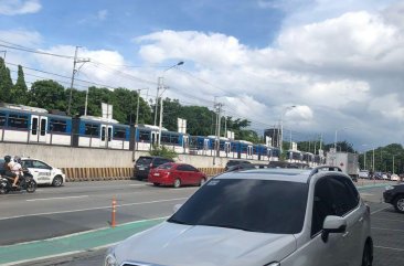 Pearl White Subaru Forester 2015 for sale in Caloocan 