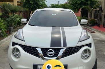 Selling Pearl White Nissan Juke 2017 in Quezon