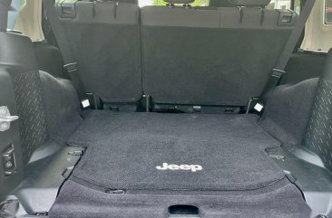 Selling Black Jeep Wrangler 2017 in Angeles