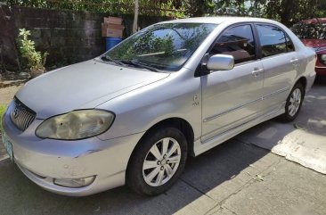 Selling Silver Toyota Corolla Altis 2006 in Pasig
