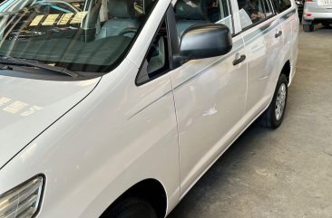 Pearl White Toyota Innova 2016 for sale in San Juan