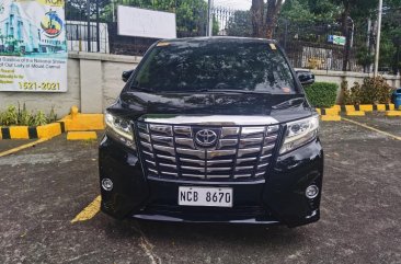 Sell Purple 2018 Toyota Alphard in Pateros