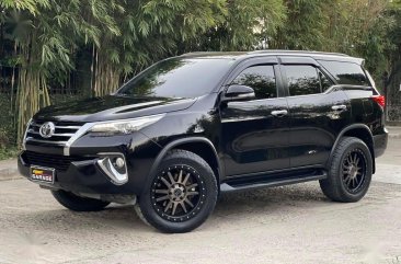 Black Toyota Fortuner 2017 for sale in Quezon City