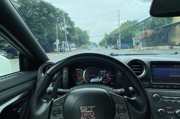 Selling White Nissan GT-R 2013 in Las Piñas