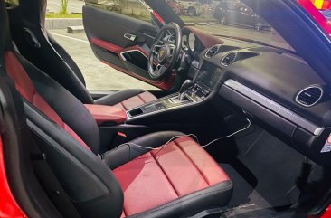 Selling Red Porsche 718 2017 in Calamba