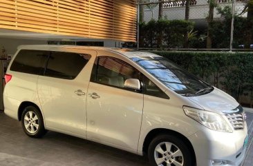 Selling Pearl White Toyota Alphard 2011 in Pasig