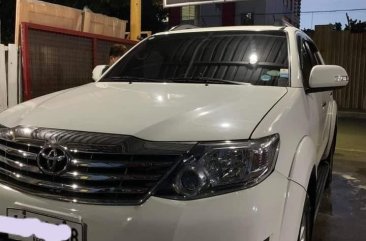 Sell Pearl White 2014 Toyota Fortuner in Manila