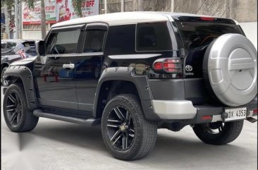 Sell Black 2016 Toyota Fj Cruiser in Quezon City