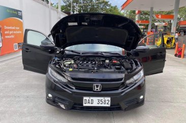 Selling Black Honda Civic 2018 in Quezon City