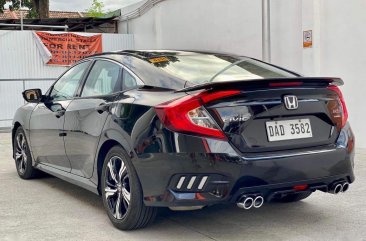 Selling Black Honda Civic 2018 in Quezon City