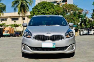 Silver Kia Carens 2013 for sale in Automatic