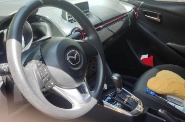 Grey Mazda 2 2016 for sale in Automatic