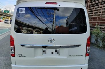 Pearl White Toyota Hiace Super Grandia 2017 for sale in Automatic