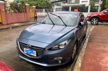 Selling Blue Mazda 3 2015 in Quezon
