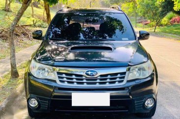 Selling Black Subaru Forester 2012 in Malvar