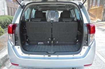 Selling Pearl White Toyota Innova 2016 in Quezon