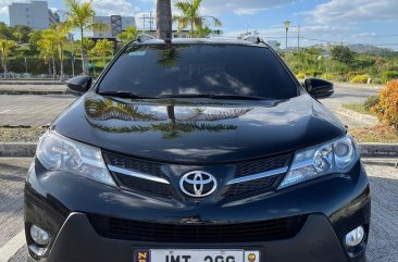 Selling Black Toyota RAV4 2013 in Mabalacat