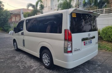 Selling White Toyota Hiace 2020 in Malabon