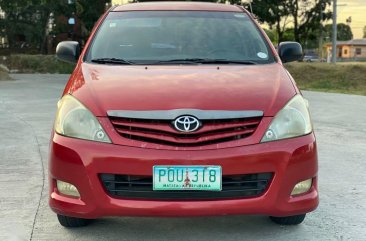 Red Toyota Innova 2010 for sale in Manual