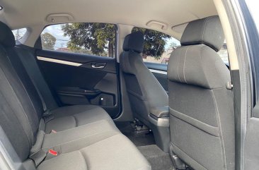 Grey Honda Civic 2018 for sale 