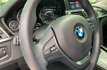 White BMW 318D 2018 for sale in Pasig 