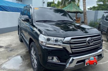 Black Toyota Land Cruiser 2018 for sale in Automatic