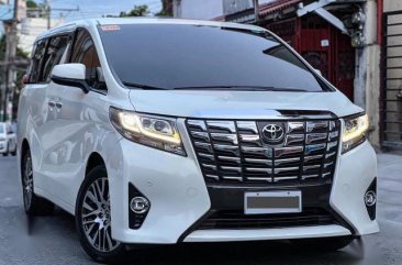 Selling Pearl White Toyota Alphard 2017 in Quezon