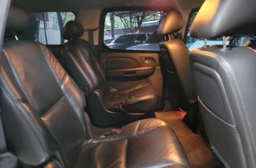 Selling Black Cadillac Escalade ESV 2010 in Quezon