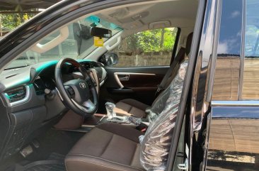 Selling Black Toyota Fortuner 2019 in Cainta