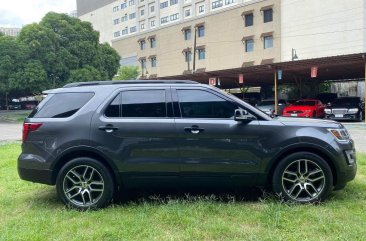 Grey Ford Explorer 2017 for sale