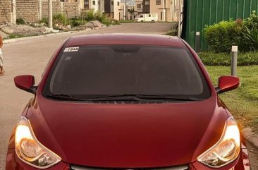 Selling Red Hyundai Elantra 2013 in Noveleta