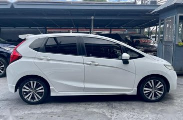 White Honda Jazz 2015 for sale in Automatic