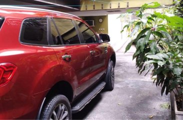 Selling Red Ford Everest 2020 in San Juan