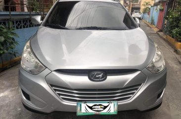 Sell Silver 2011 Hyundai Tucson