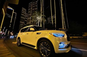 Selling White Infiniti QX80 2019 in Makati