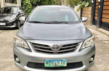 Selling Silver Toyota Corolla Altis 2014 in Quezon