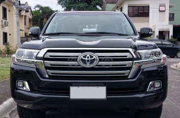 Black Toyota Land Cruiser 2017 for sale in Automatic