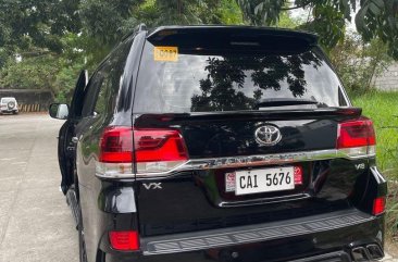 Selling Black Toyota Land Cruiser 2018 in Quezon