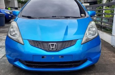 Sell Blue 2009 Honda Jazz in Quezon City
