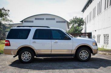 White Ford Expedition 2012 for sale in Quezon City