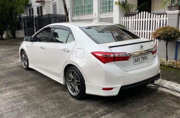 Selling Pearl White Toyota Corolla altis 2014 in General Mariano Alvarez