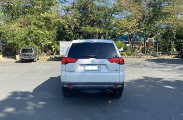 White Mitsubishi Montero Sport 2012 for sale in Parañaque