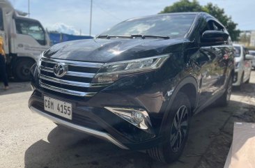 Selling Black Toyota Rush 2021 in Quezon City