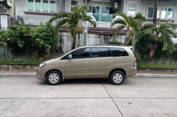 Sell Grey 2011 Toyota Innova in Bayombong