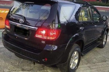 Sell Black 2007 Toyota Fortuner in Quezon City