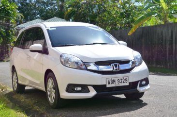 Sell White 2015 Honda Mobilio SUV in Cebu City