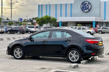 Sell Black 2014 Toyota Corolla Altis in Angeles