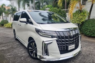 Selling Pearl White Toyota Alphard 2020 in Malabon