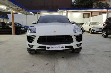 White Porsche Macan 2016 for sale in Automatic
